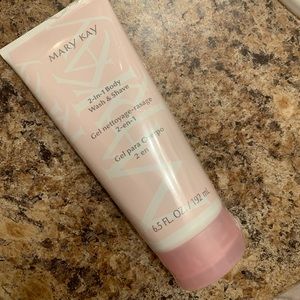 Mary Kay 2 in 1 Body Wash & Shave